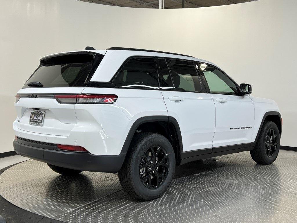 new 2025 Jeep Grand Cherokee car, priced at $40,362