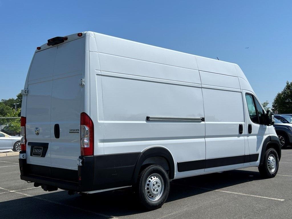new 2025 Ram ProMaster 3500 car, priced at $54,555