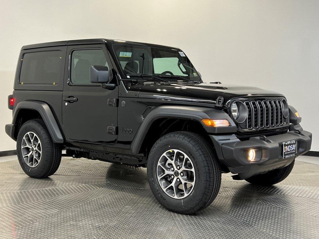 new 2025 Jeep Wrangler car, priced at $38,708