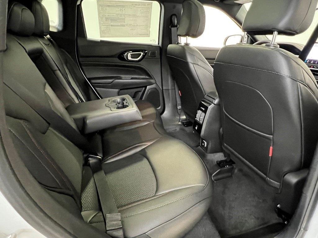 new 2026 Jeep Compass car, priced at $35,076