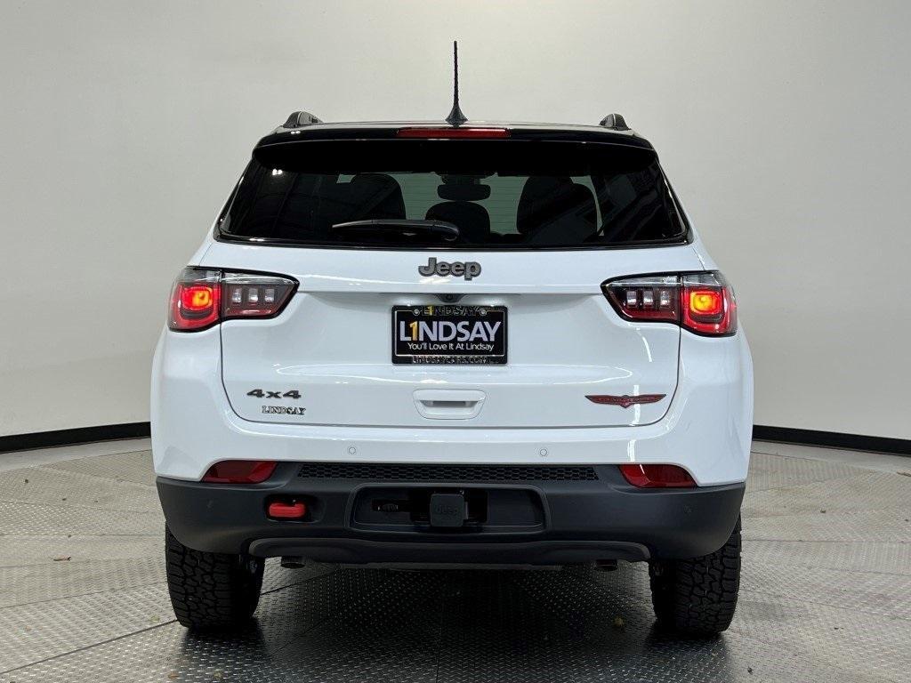 new 2026 Jeep Compass car, priced at $35,076