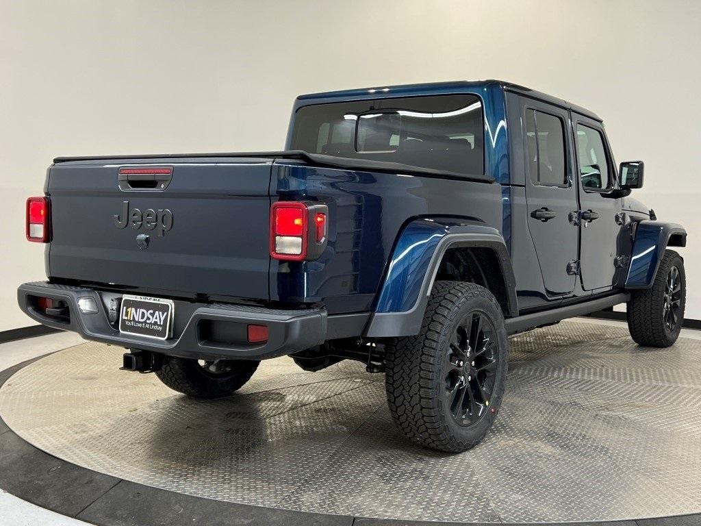 new 2025 Jeep Gladiator car, priced at $45,217