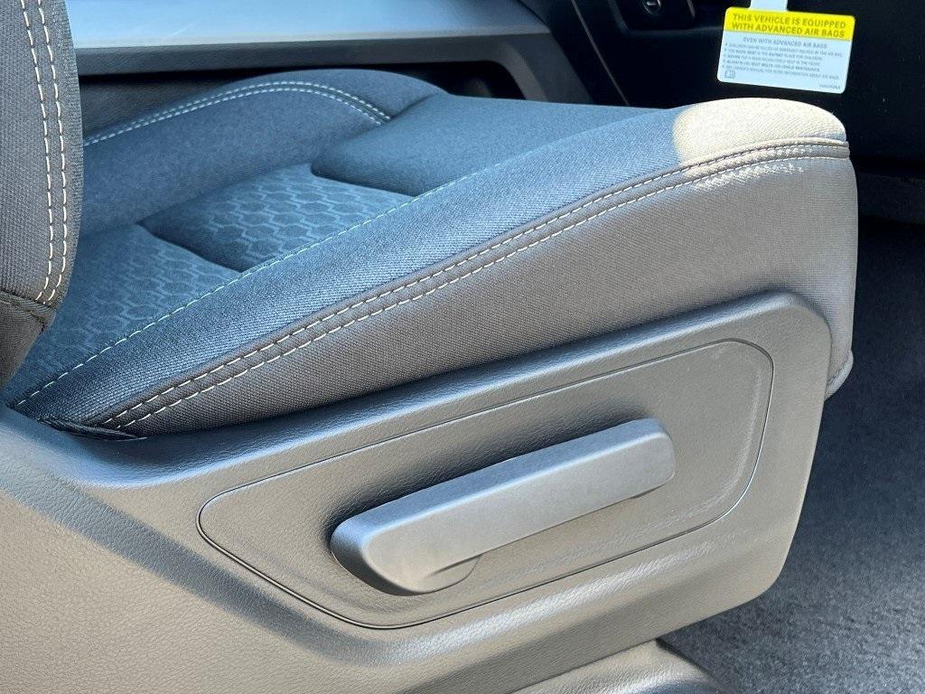 new 2025 Ram 1500 car, priced at $52,209