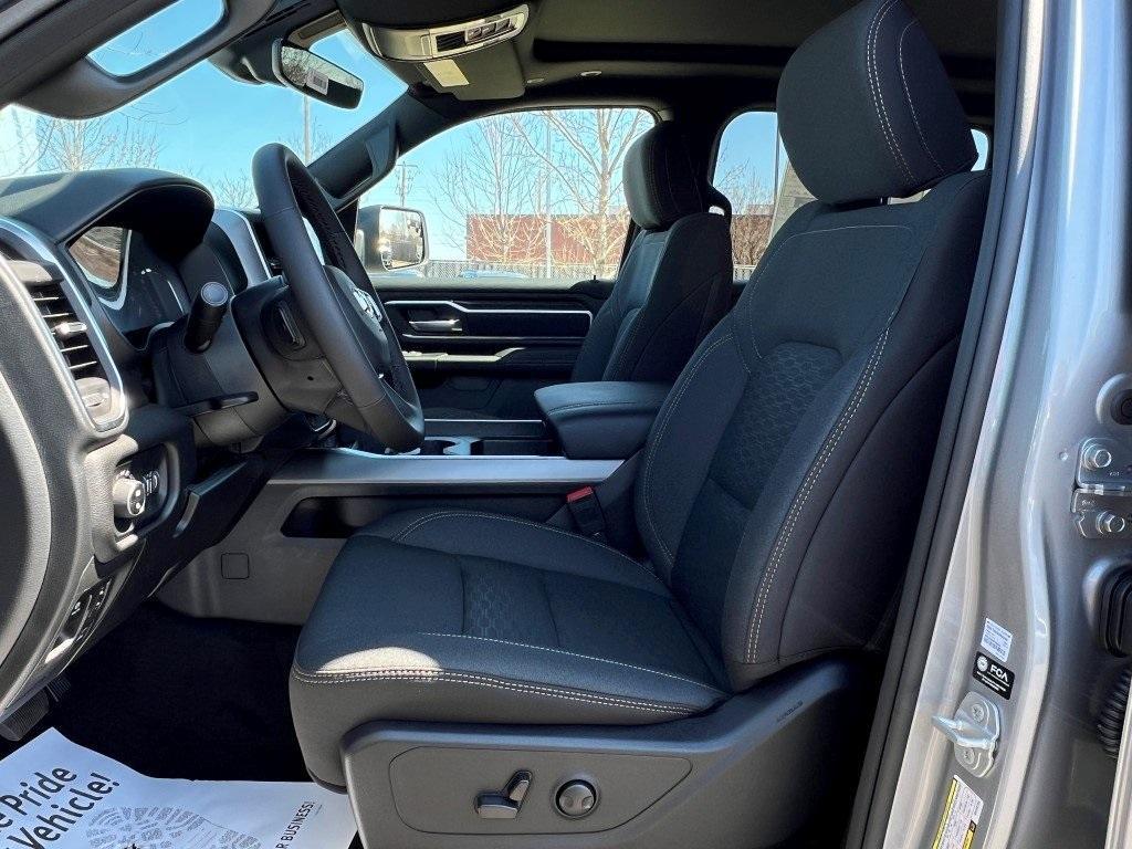 new 2025 Ram 1500 car, priced at $52,209