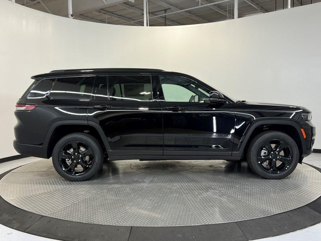 new 2025 Jeep Grand Cherokee L car, priced at $52,178