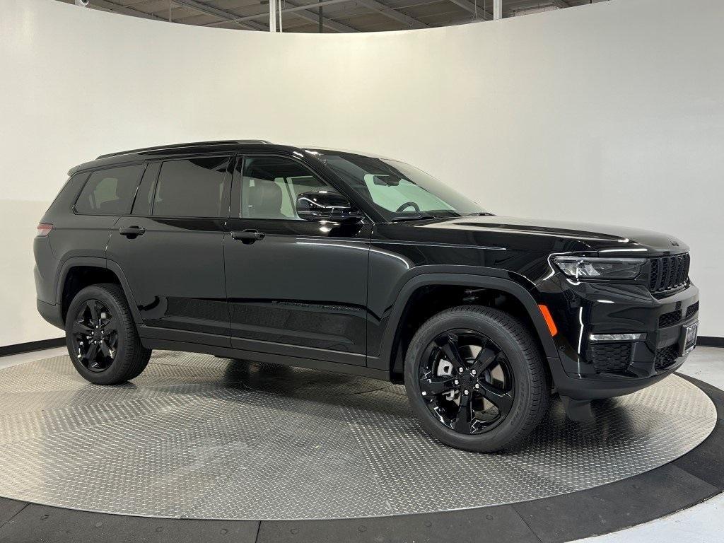 new 2025 Jeep Grand Cherokee L car, priced at $52,178