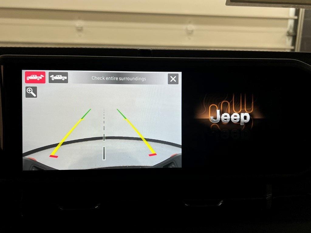 new 2025 Jeep Gladiator car, priced at $51,328