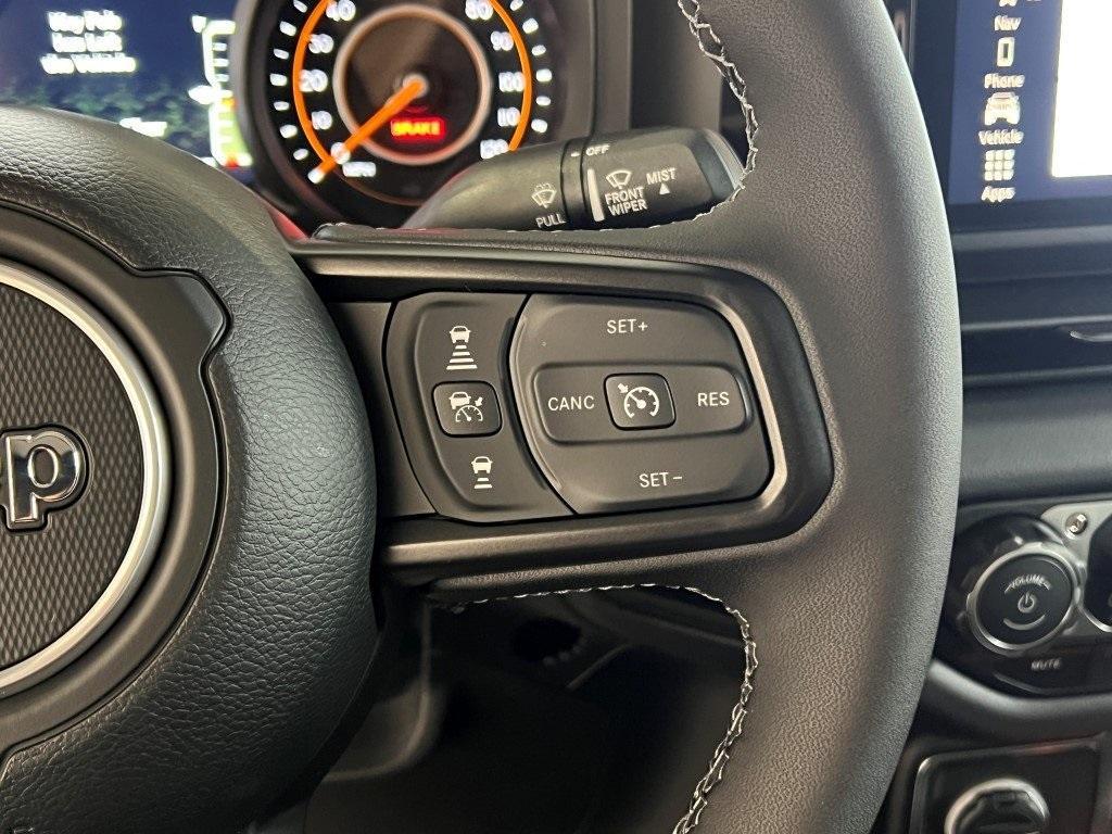 new 2025 Jeep Gladiator car, priced at $51,328