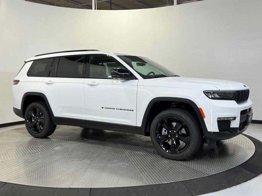 new 2025 Jeep Grand Cherokee L car, priced at $51,642