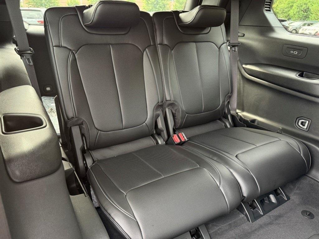 new 2025 Jeep Grand Cherokee L car, priced at $50,642