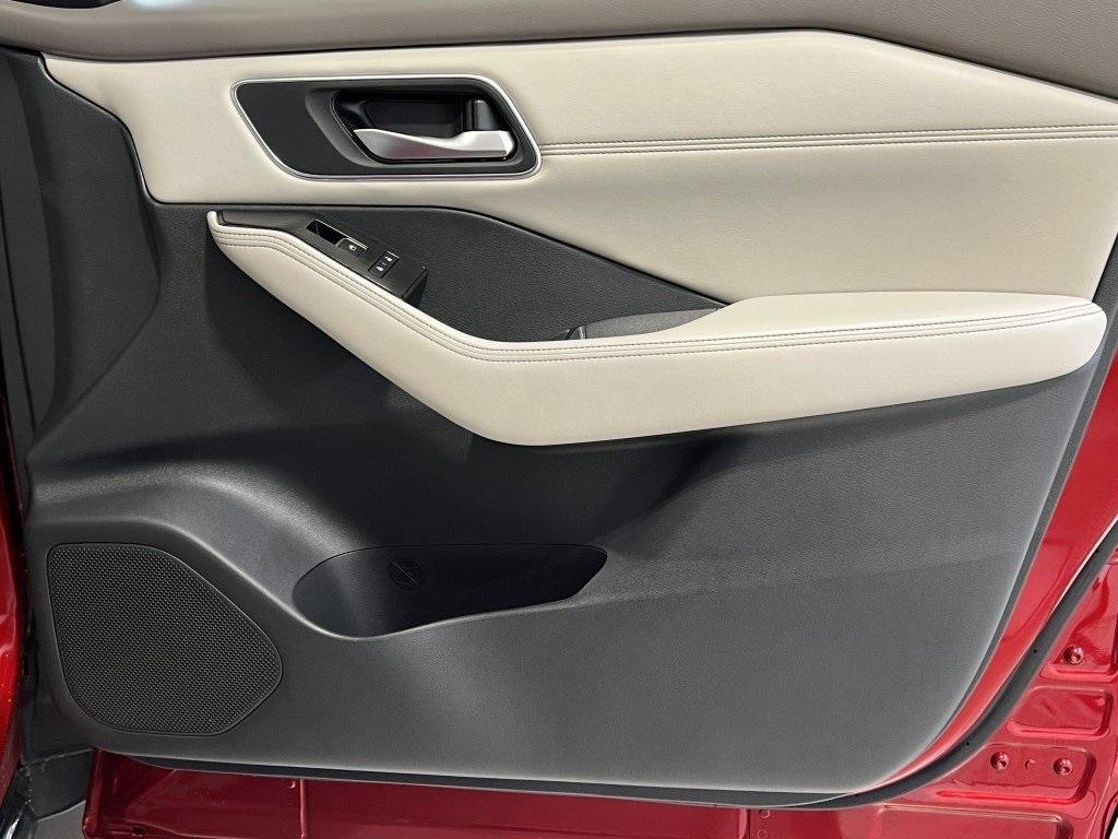 used 2021 Nissan Rogue car, priced at $25,300