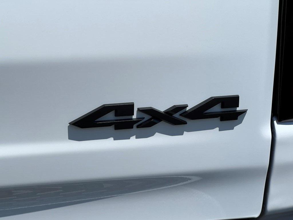new 2025 Ram 1500 car, priced at $52,437
