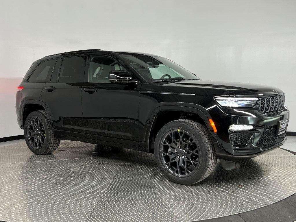 new 2025 Jeep Grand Cherokee car, priced at $67,809