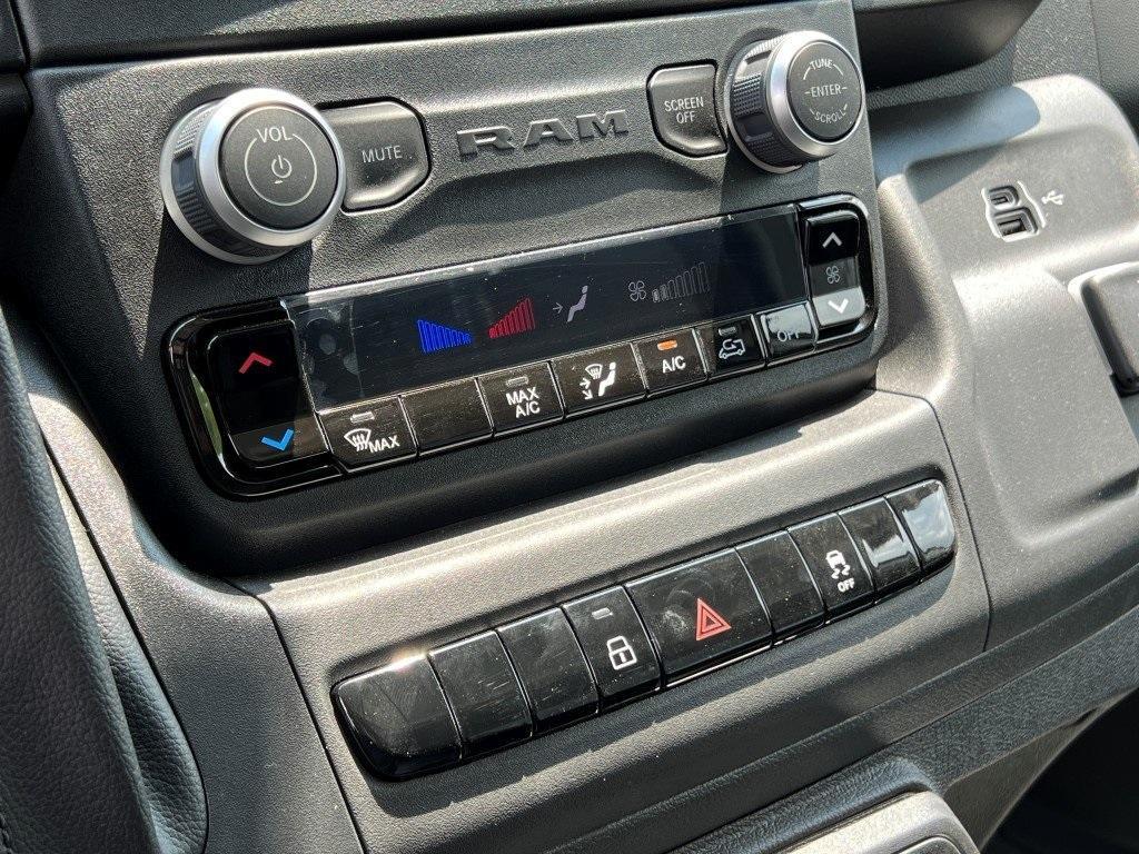 new 2024 Ram ProMaster 3500 car, priced at $53,612