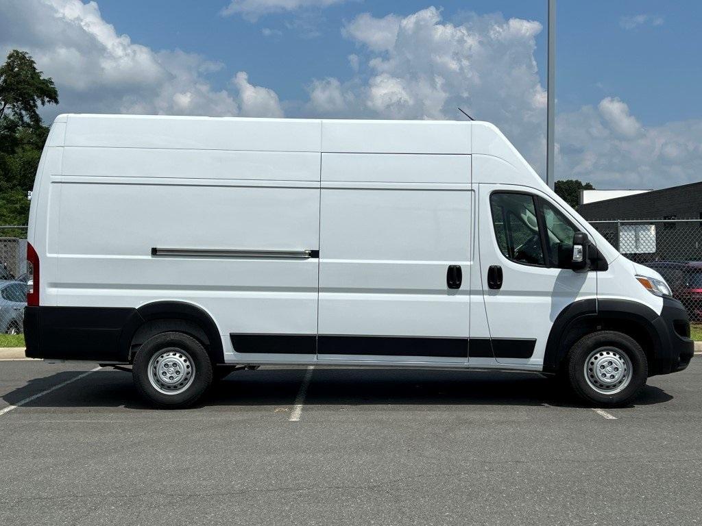 new 2024 Ram ProMaster 3500 car, priced at $53,612