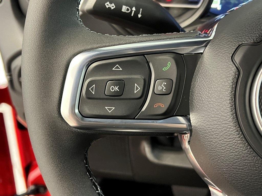 new 2025 Jeep Wrangler car, priced at $51,979
