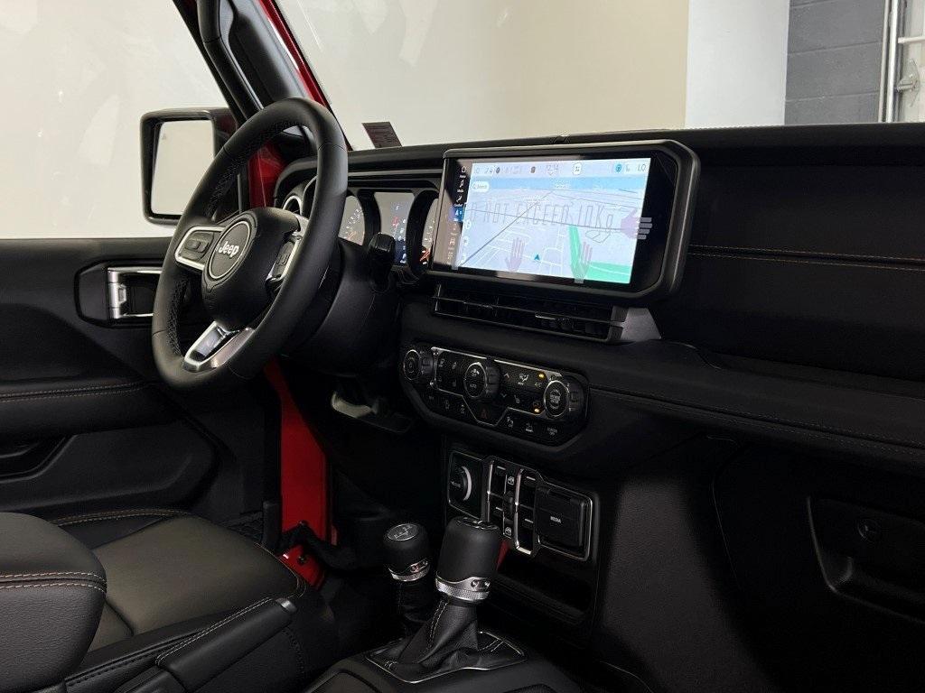 new 2025 Jeep Wrangler car, priced at $51,979