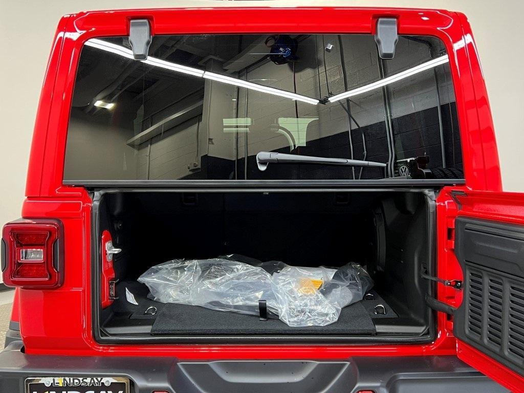 new 2025 Jeep Wrangler car, priced at $51,979