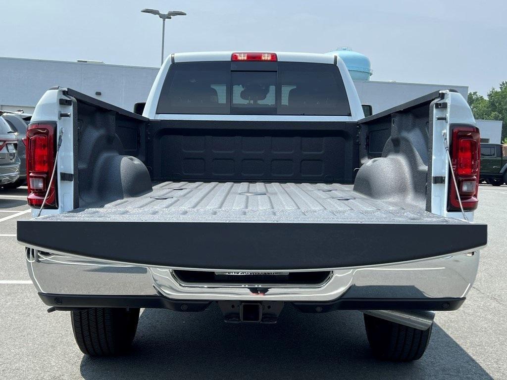 new 2025 Ram 3500 car, priced at $67,708