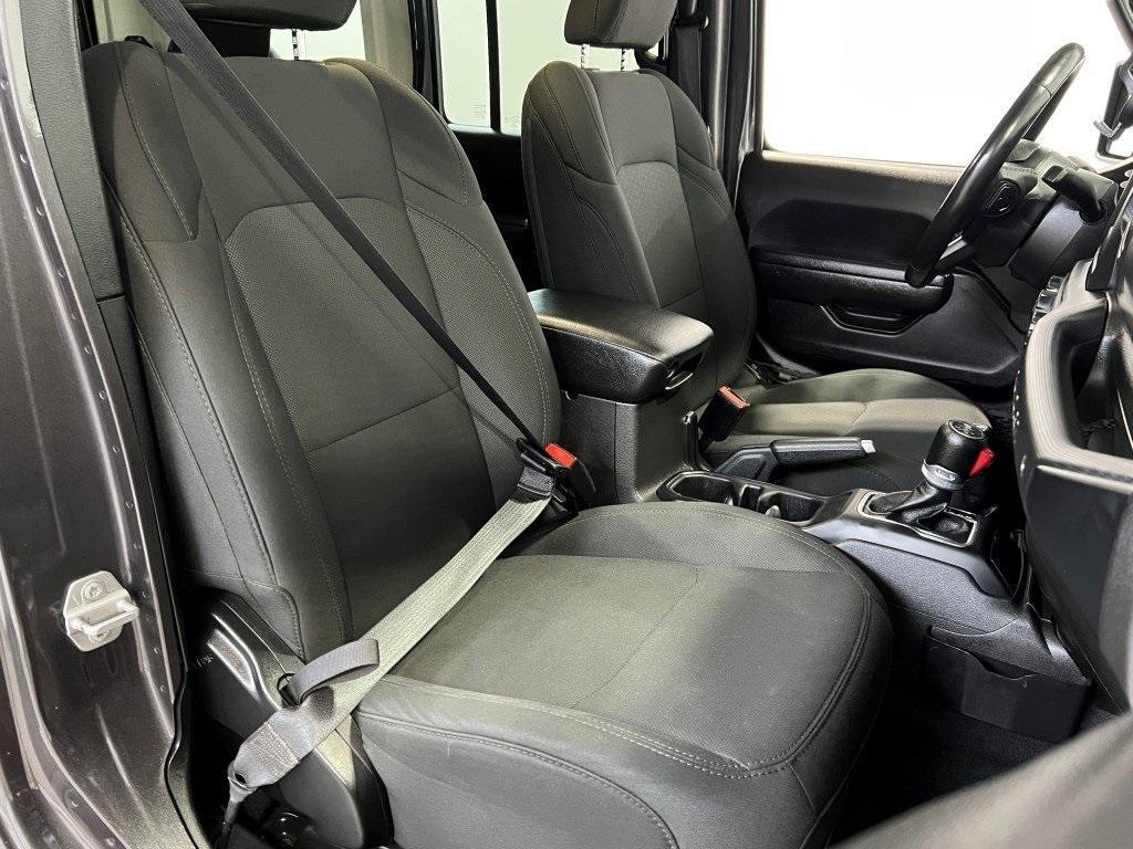 used 2022 Jeep Wrangler Unlimited car, priced at $29,300