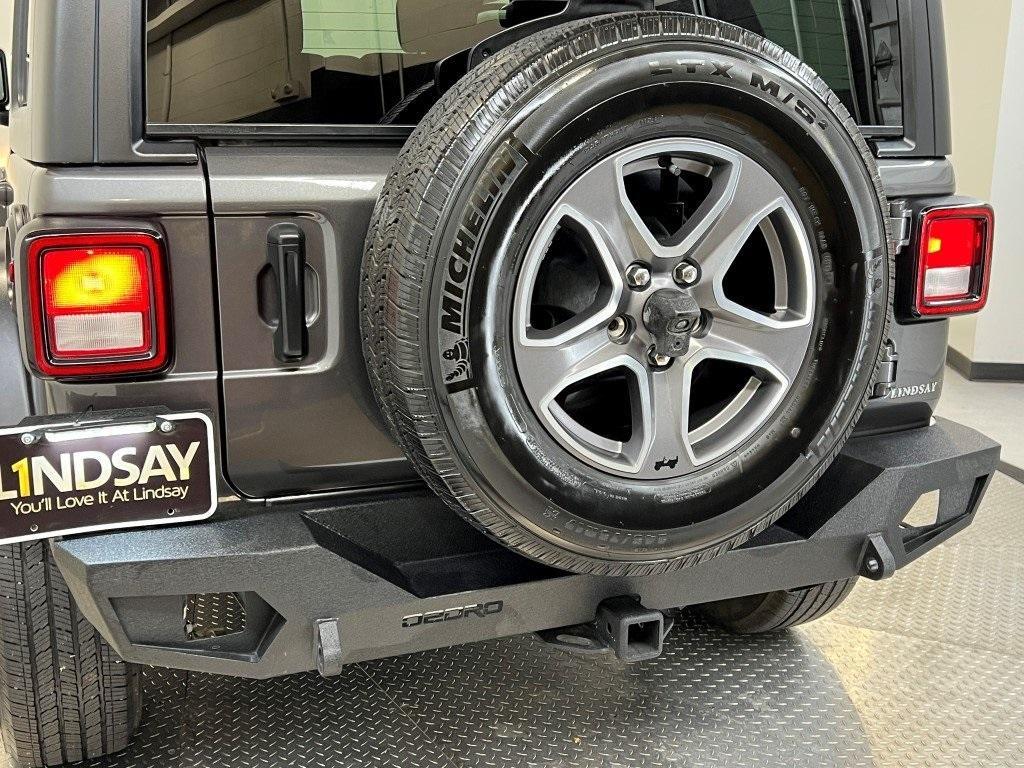 used 2022 Jeep Wrangler Unlimited car, priced at $29,300