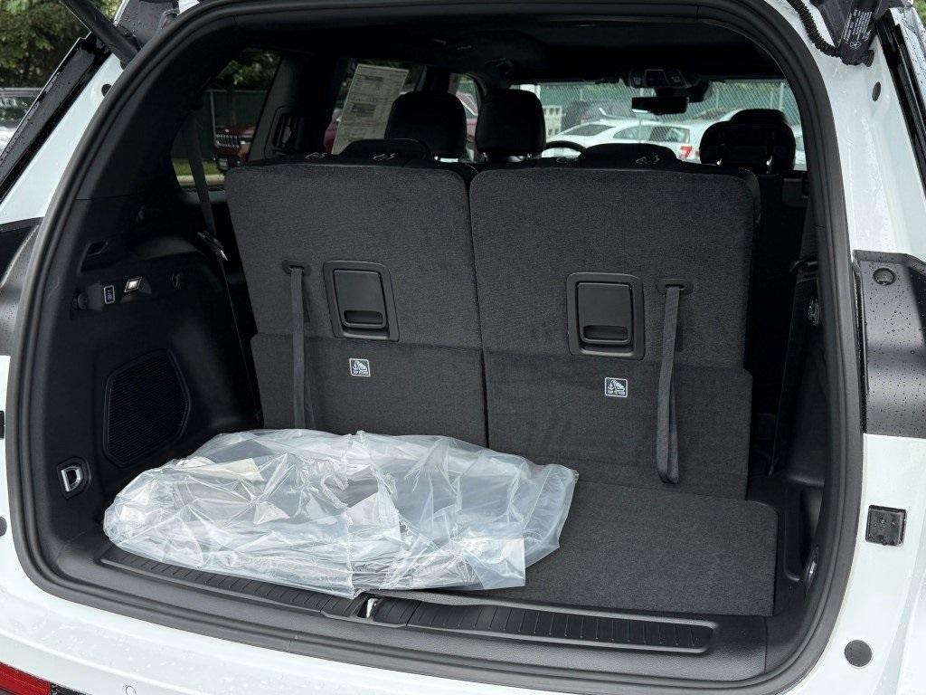 new 2025 Jeep Grand Cherokee L car, priced at $50,642