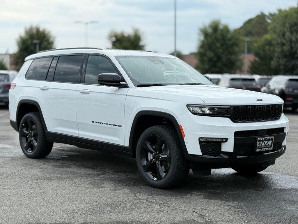 new 2025 Jeep Grand Cherokee L car, priced at $50,642