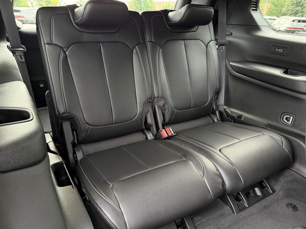 new 2025 Jeep Grand Cherokee L car, priced at $50,642