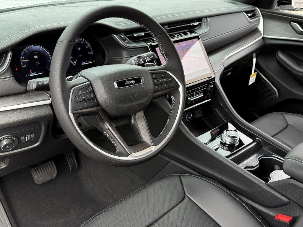 new 2025 Jeep Grand Cherokee L car, priced at $50,642