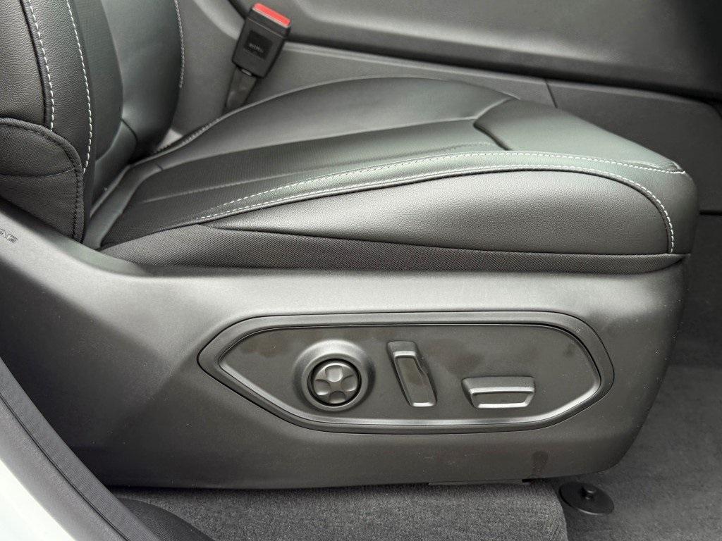 new 2025 Jeep Grand Cherokee L car, priced at $50,642