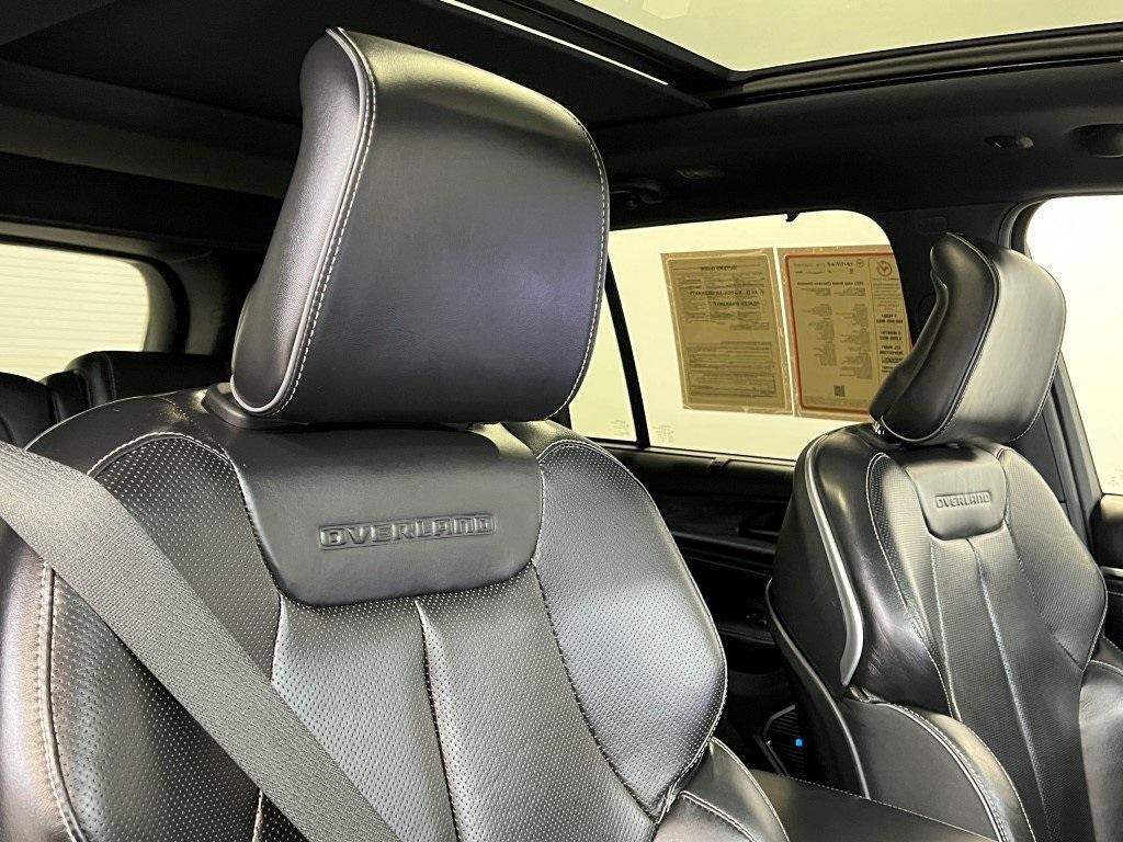used 2022 Jeep Grand Cherokee car, priced at $38,800