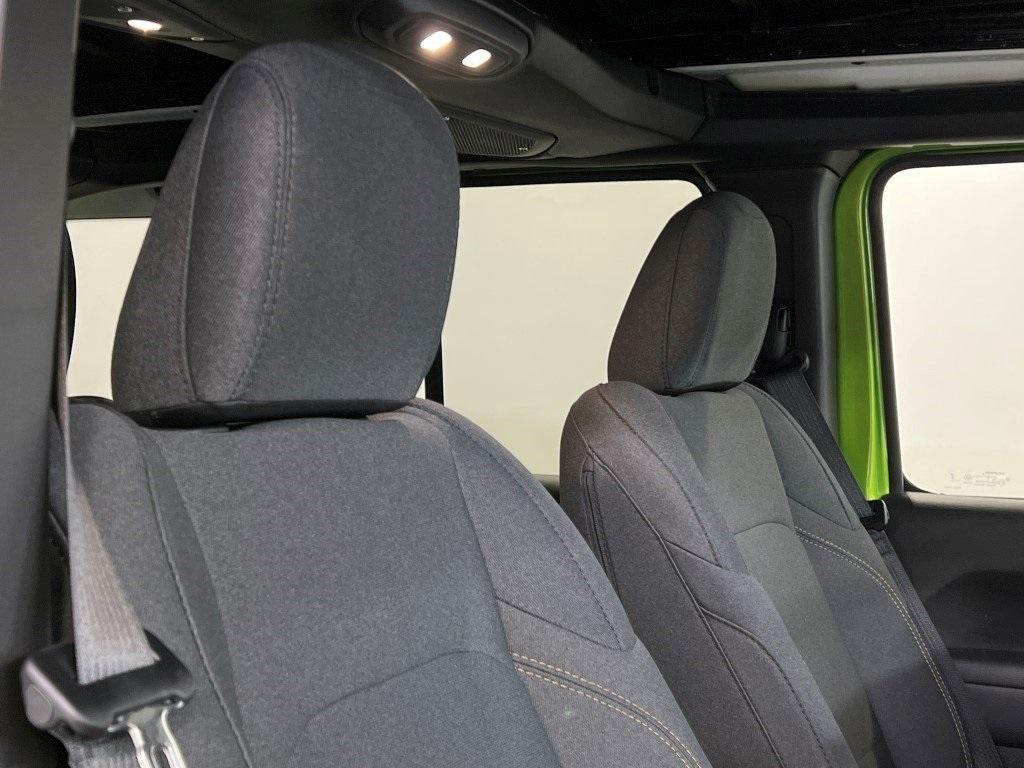 new 2025 Jeep Wrangler car, priced at $46,112