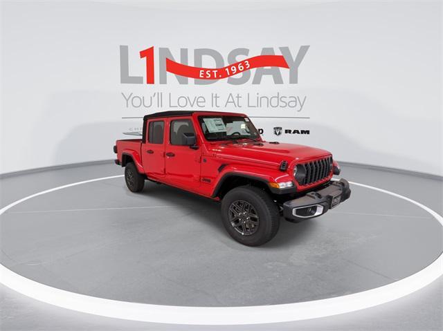 new 2024 Jeep Gladiator car, priced at $38,114