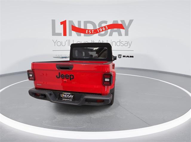 new 2024 Jeep Gladiator car, priced at $38,114