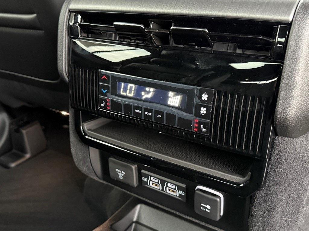 new 2025 Jeep Wagoneer L car, priced at $74,514