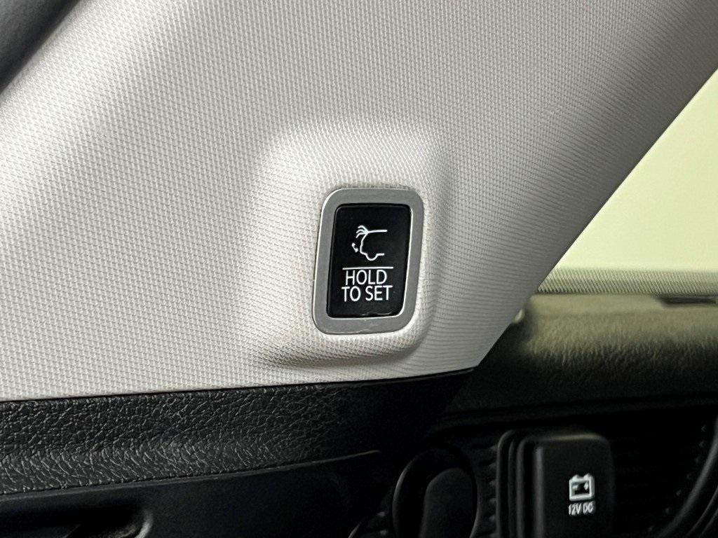 used 2023 Jeep Grand Cherokee car, priced at $46,800