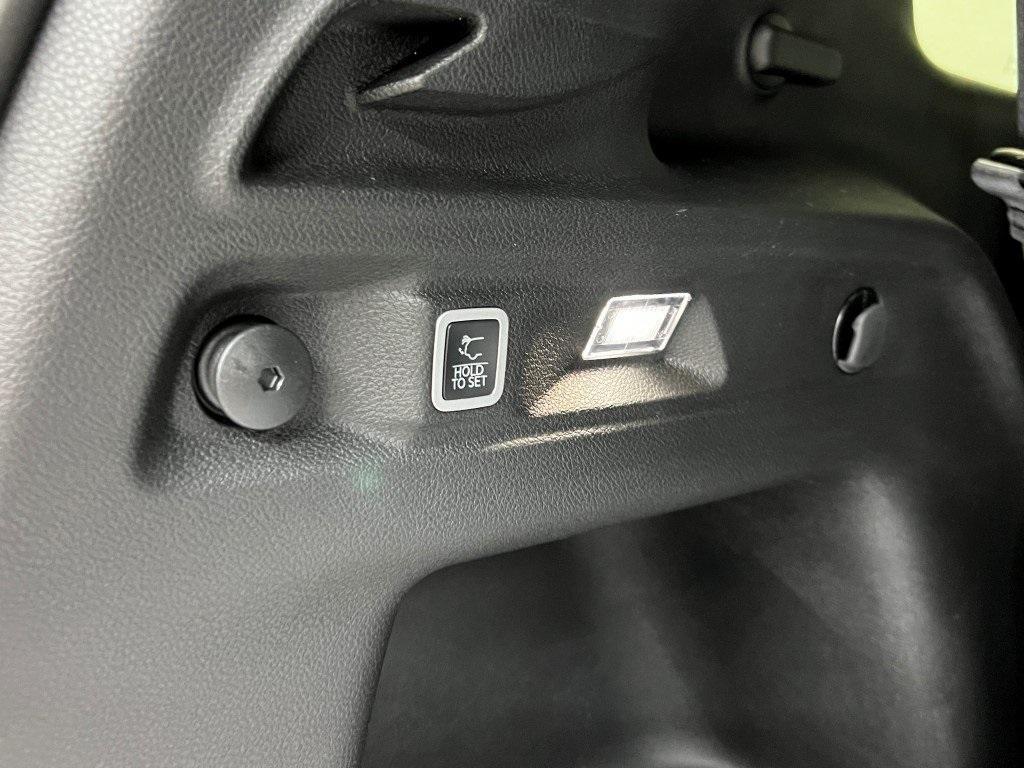 new 2025 Jeep Grand Cherokee L car, priced at $47,742