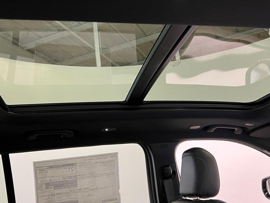 new 2025 Jeep Grand Cherokee L car, priced at $47,742