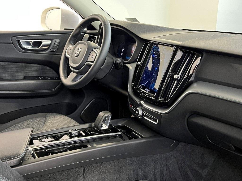 used 2022 Volvo XC60 car, priced at $35,000