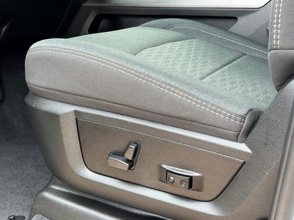 new 2025 Ram 2500 car, priced at $68,425
