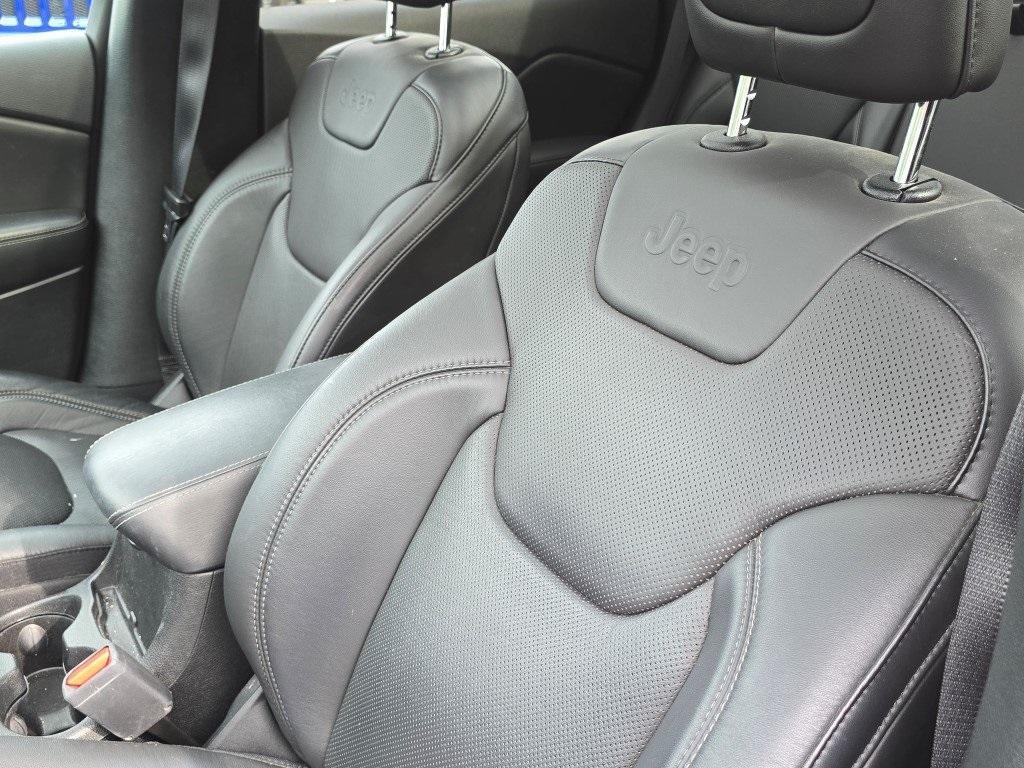 used 2021 Jeep Cherokee car, priced at $24,300