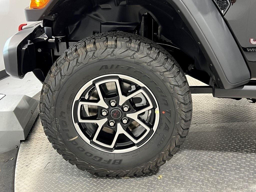 new 2026 Jeep Wrangler car, priced at $52,548