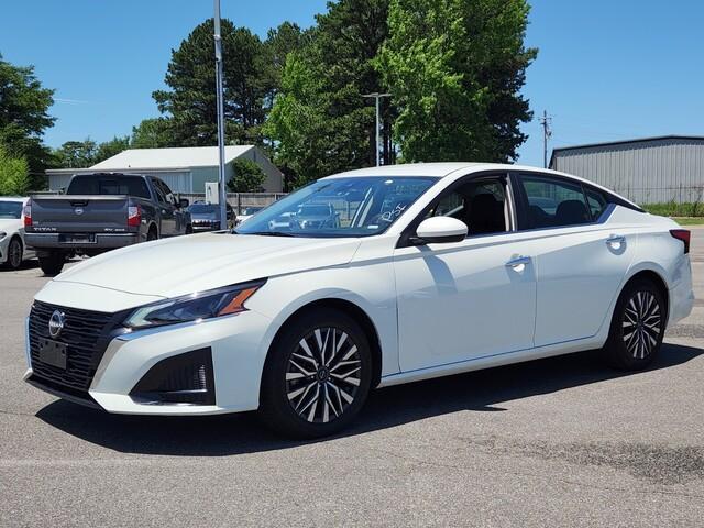 used 2023 Nissan Altima car, priced at $20,499