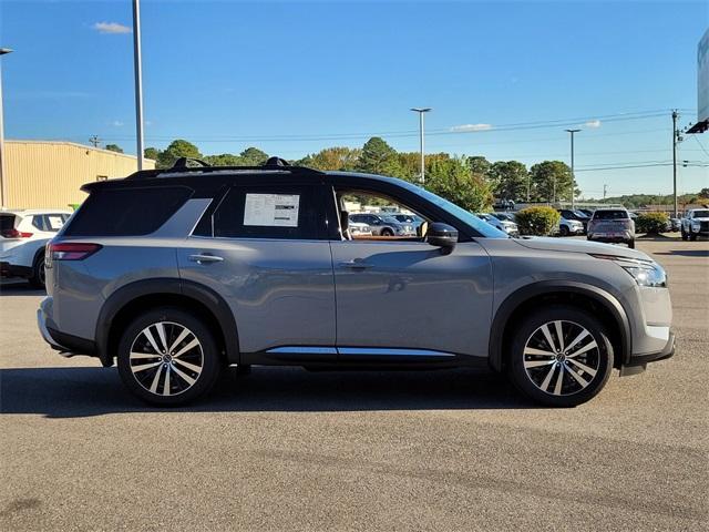 new 2025 Nissan Pathfinder car, priced at $43,045