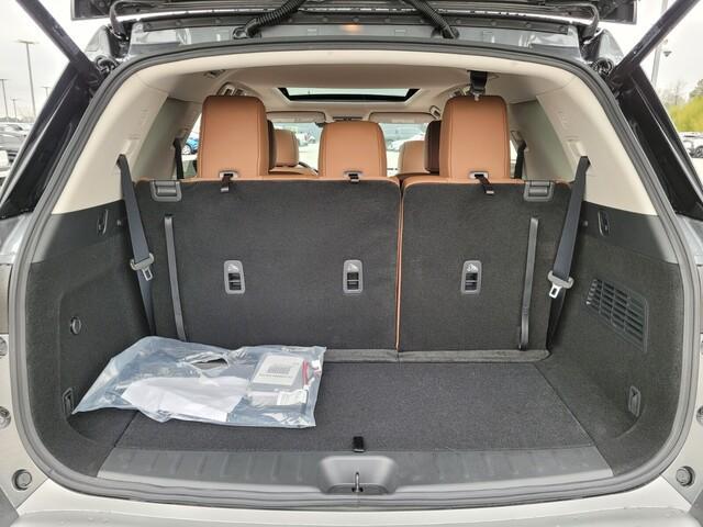 new 2025 Nissan Pathfinder car, priced at $41,620