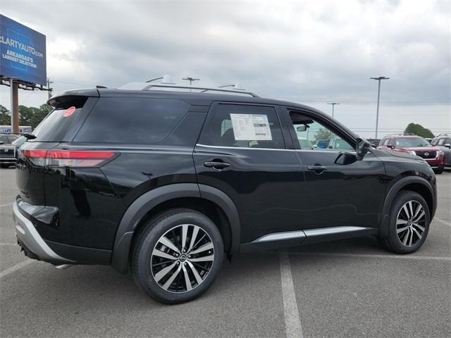 new 2025 Nissan Pathfinder car, priced at $52,440