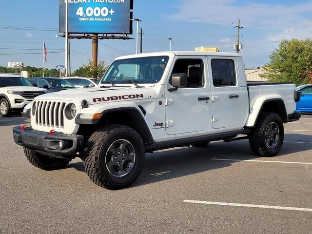 used 2021 Jeep Gladiator car, priced at $33,155