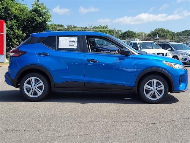 new 2025 Nissan Kicks Play car, priced at $22,992