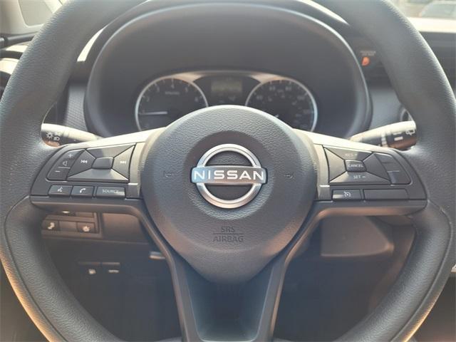 new 2025 Nissan Kicks Play car, priced at $22,992