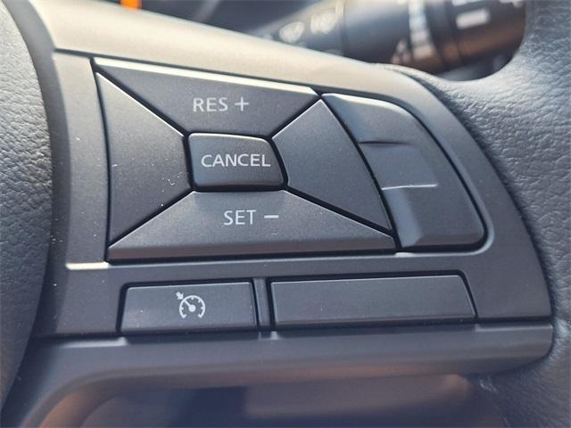 new 2025 Nissan Kicks Play car, priced at $22,992